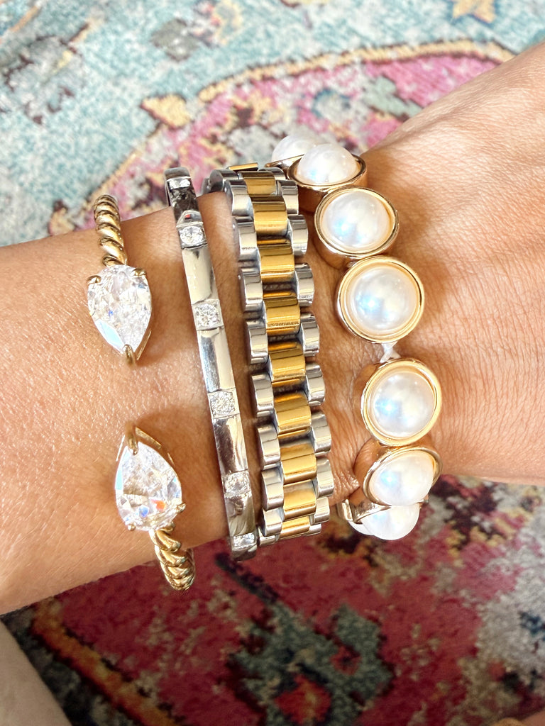 Pearl Stretch Bracelet