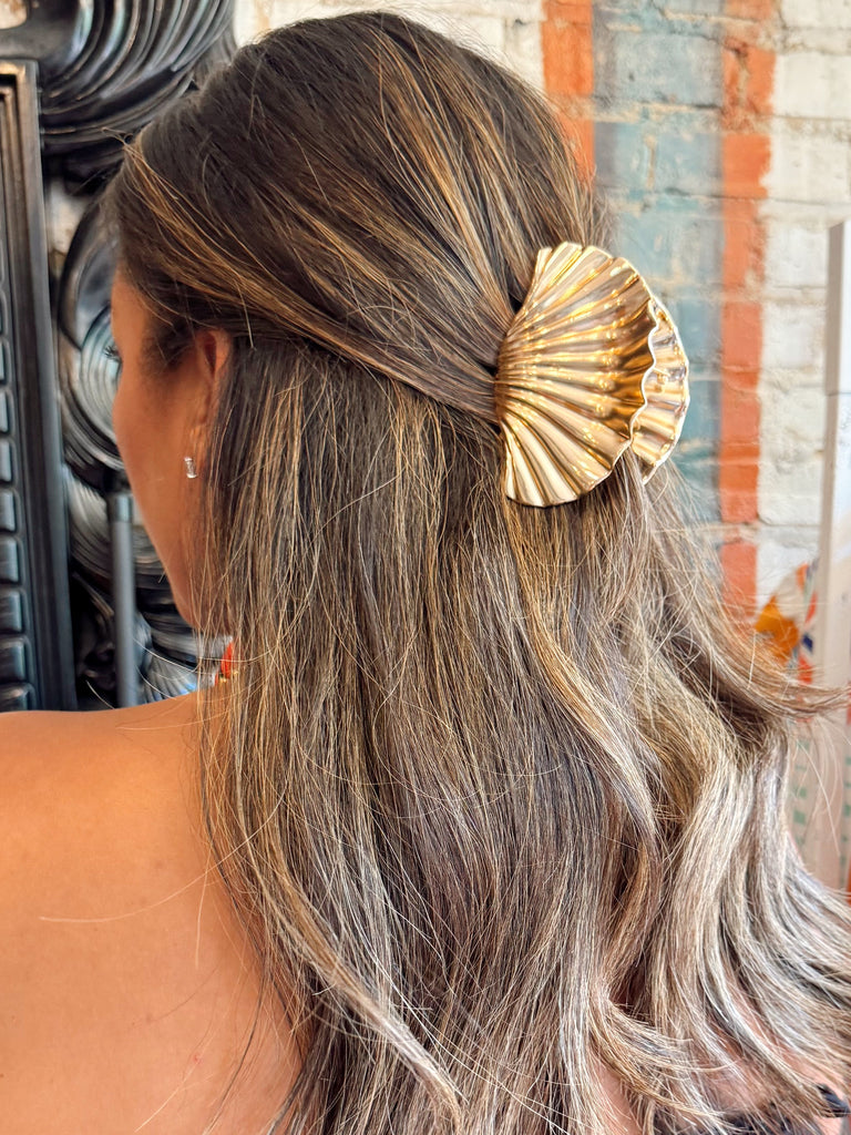 Gold Shell Hair Claw