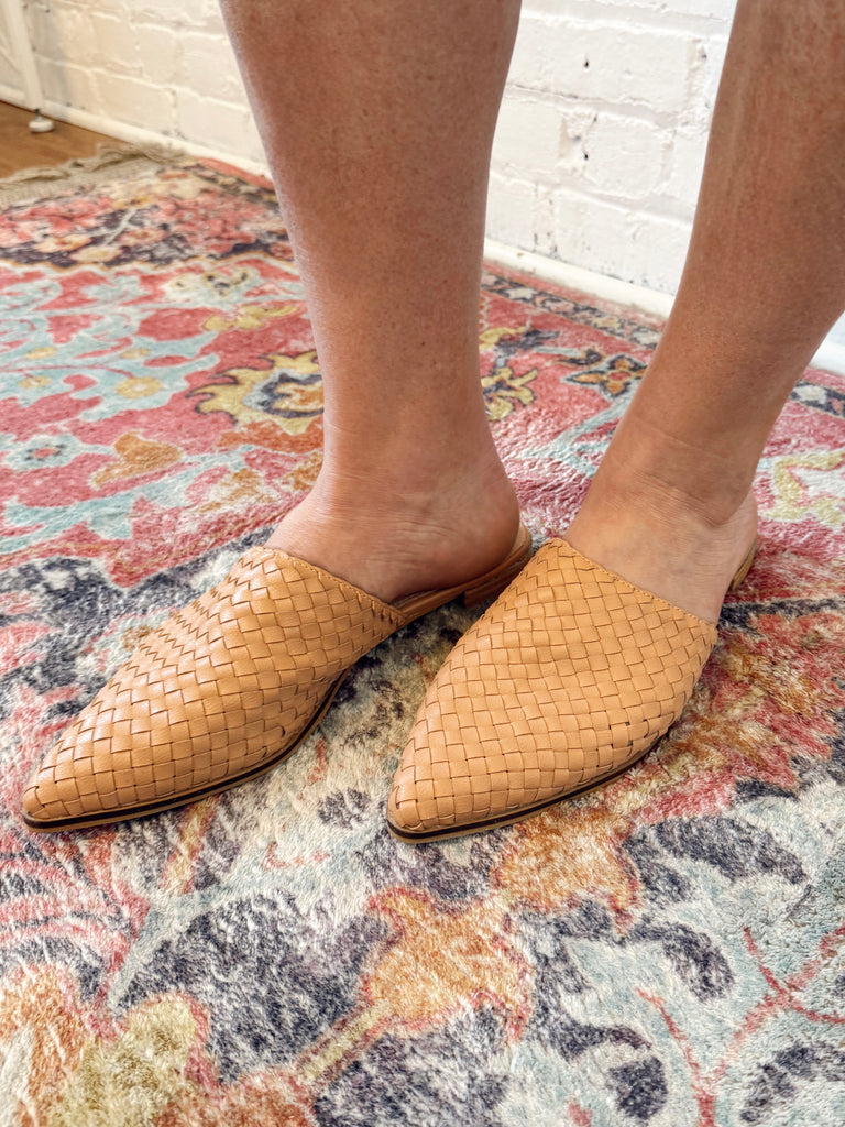 Aria Woven Slide