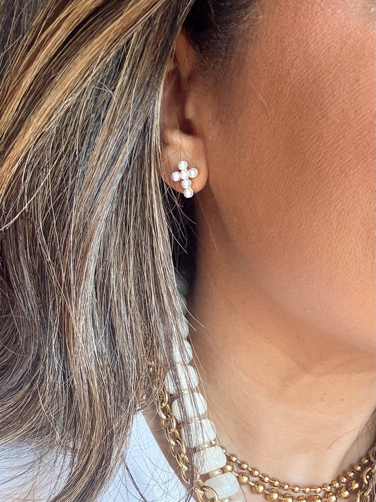 Faith Mini Pearl Earring