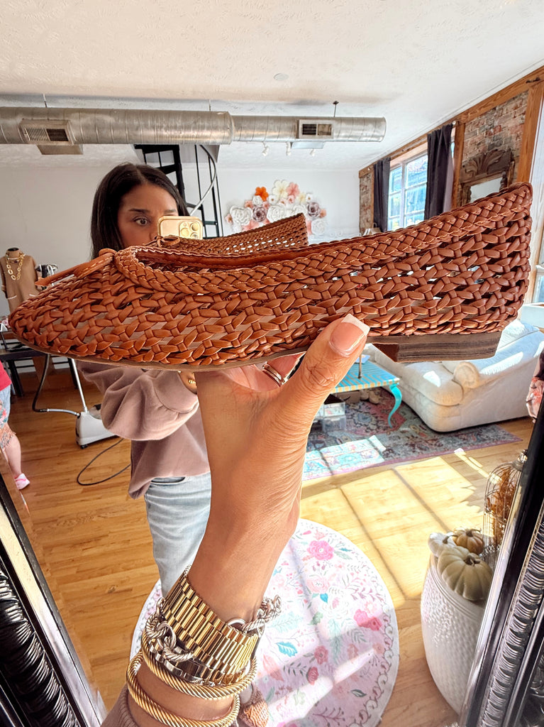 Wicker Park Woven Flat