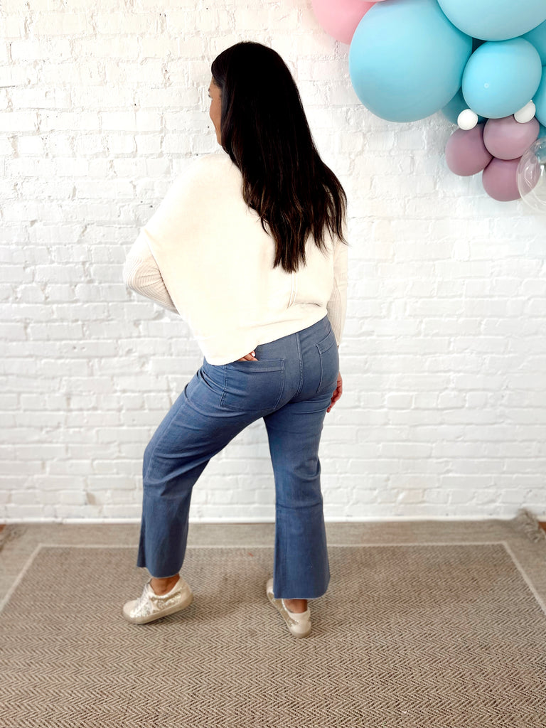 Bridget Cropped Jean Blue